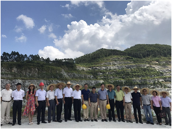 廣東省省政協(xié)“加強(qiáng)礦山、石場復(fù)綠和管理，建設(shè)美麗廣東”提案督辦組來燊泰基調(diào)研
