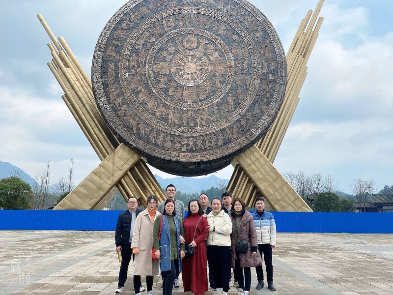 暢游大觀園，漫步天地間  ——貴州招港公司開(kāi)展婦女節(jié)游園活動(dòng)
